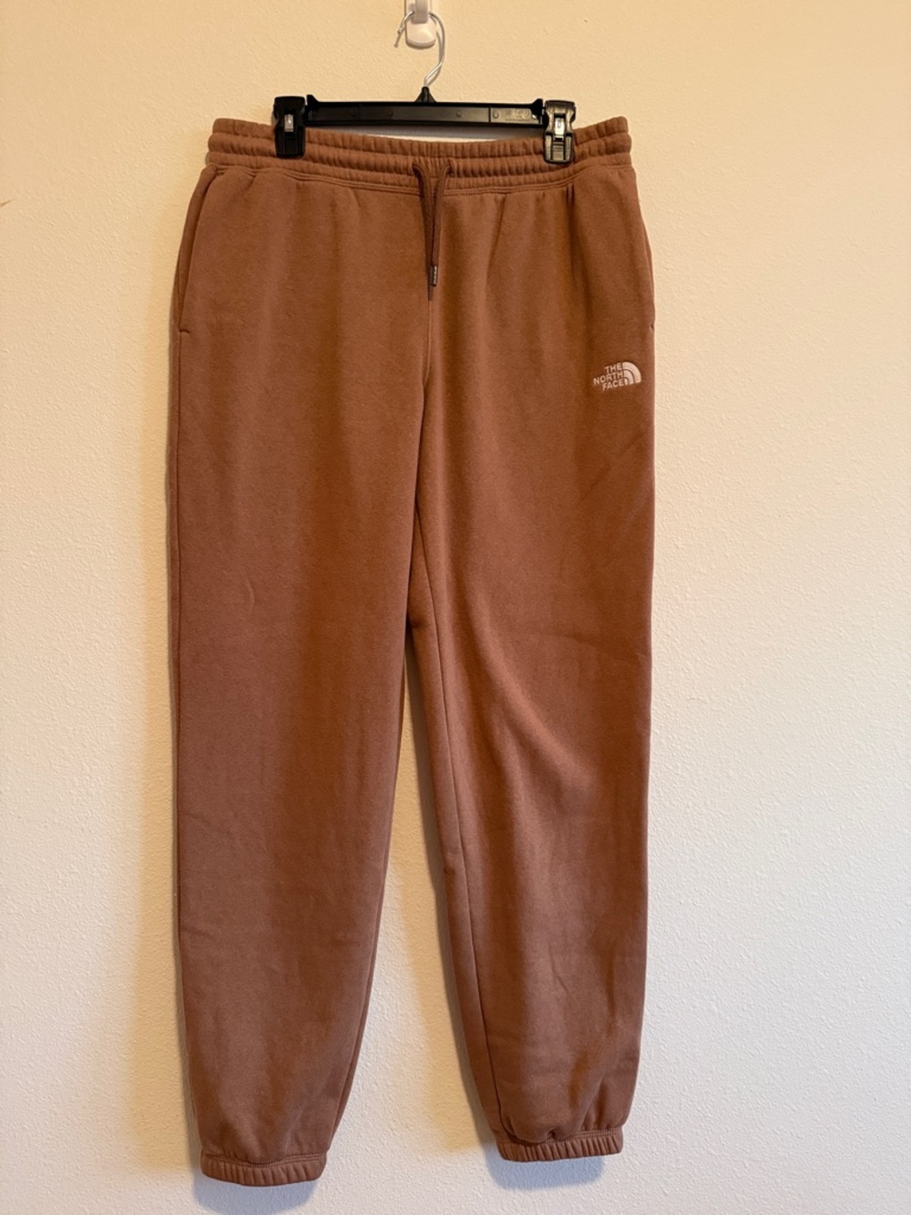 The North Face Women Fleece Sweatpants.